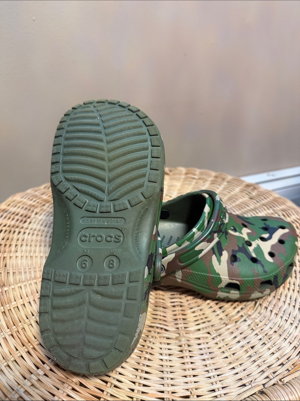 CROCS Classic Clog - Green Camo - Picture 5 of 6